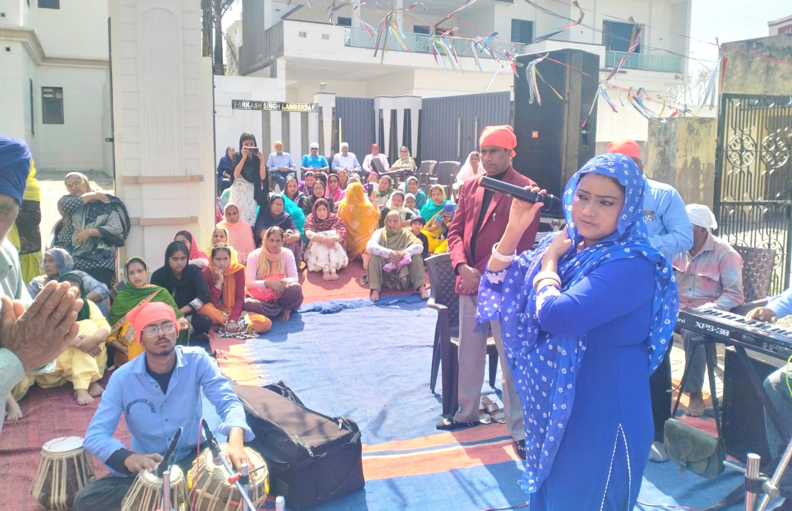 गांव सल कलां में श्री गुरु रविदास महाराज जी के नगर कीर्तन में रानी अरमान ने अपनी छाप छोड़ी।